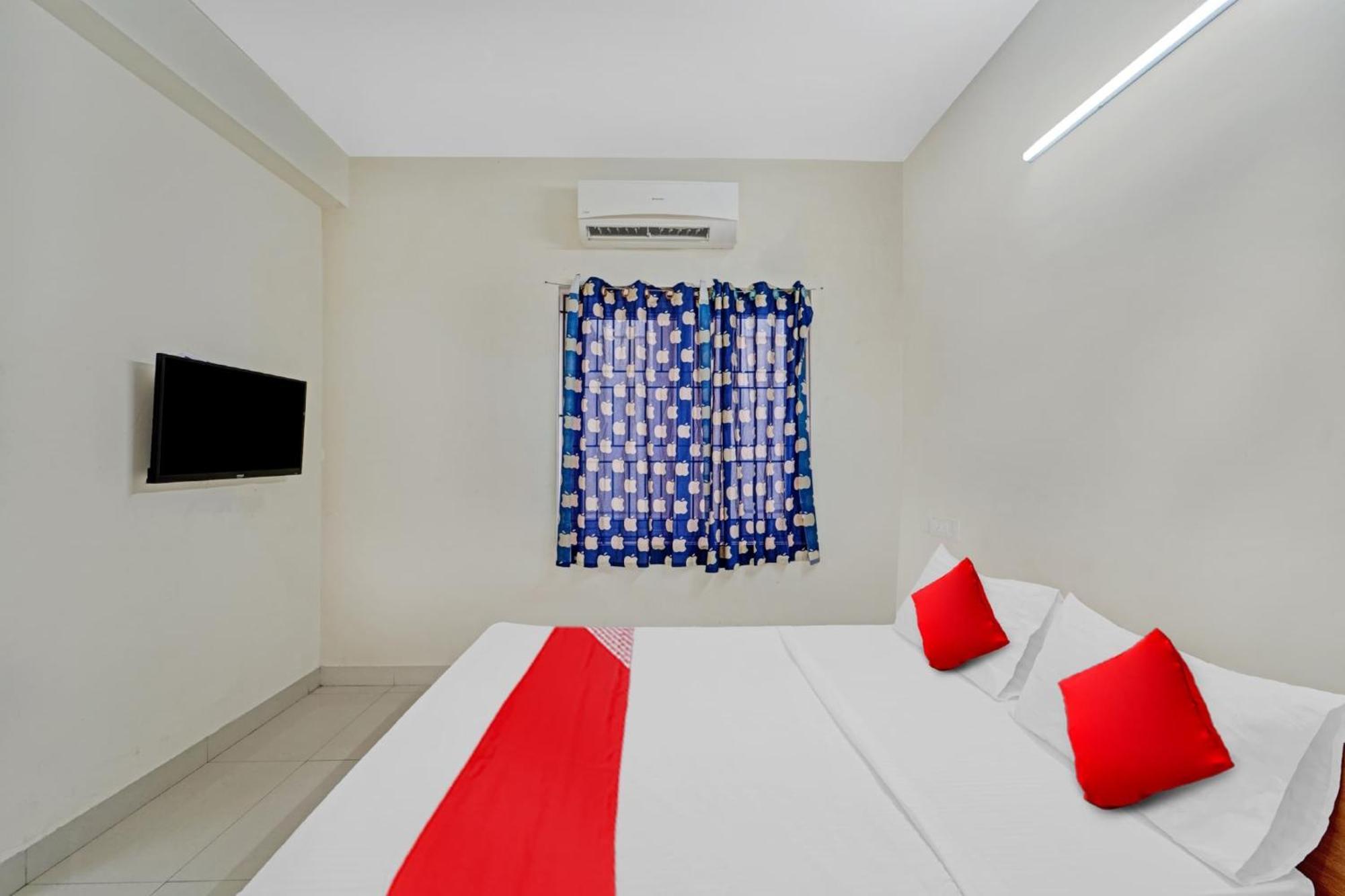 Hotel O Grand Residency Gūduvāncheri Extérieur photo